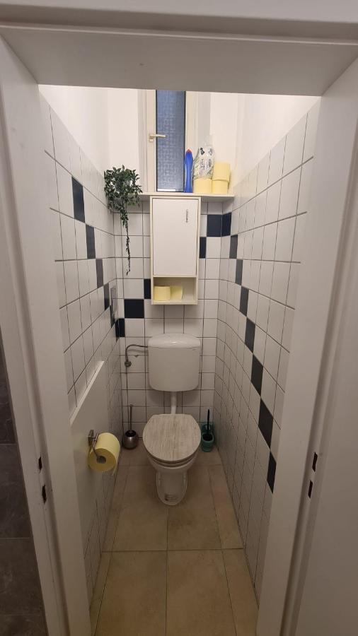 City Apartment Mit Direktzugang Відень Екстер'єр фото